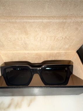 Louis Vuitton Black Sunglasses